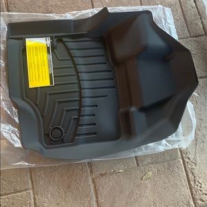 2016 Ford F-150 Floorliner Crew Cab *Brand New*